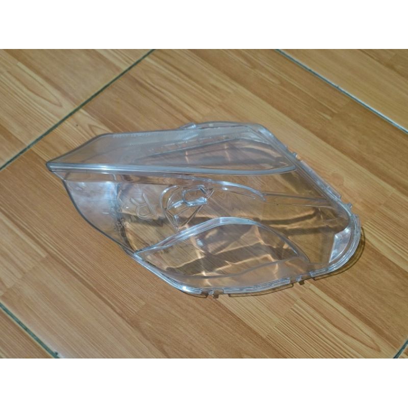 Kaca Mika Lampu Depan Yamaha R25 old sebelah kanan