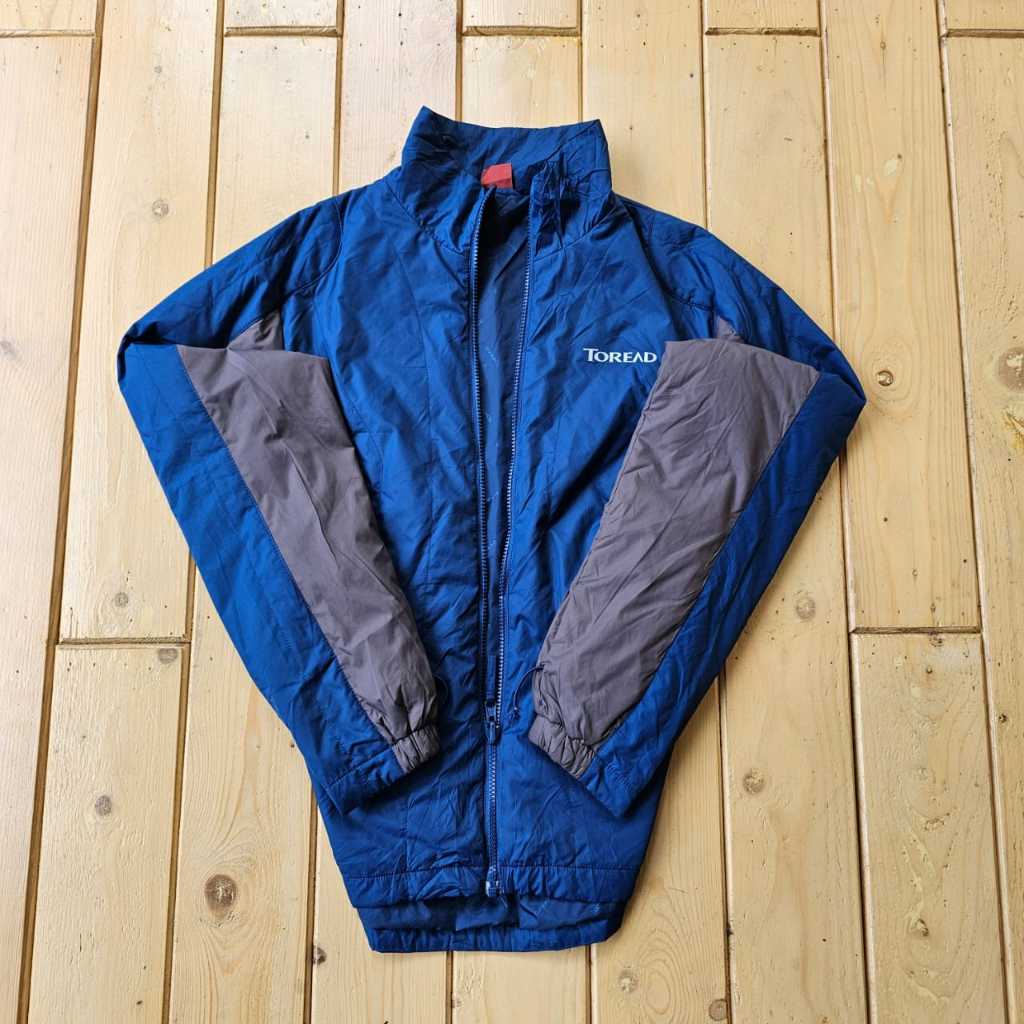 JAKET OUTDOOR TOREAD REVERSIBLE