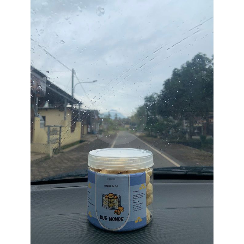 

kue kering monde
