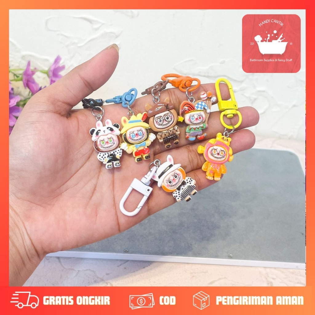 

GANTUNGAN KUNCI RESIN LABUBU CUSTOM BADUT GK-1703 KEYRING KEYCHAIN TERMURAH TERJANGKAU COD