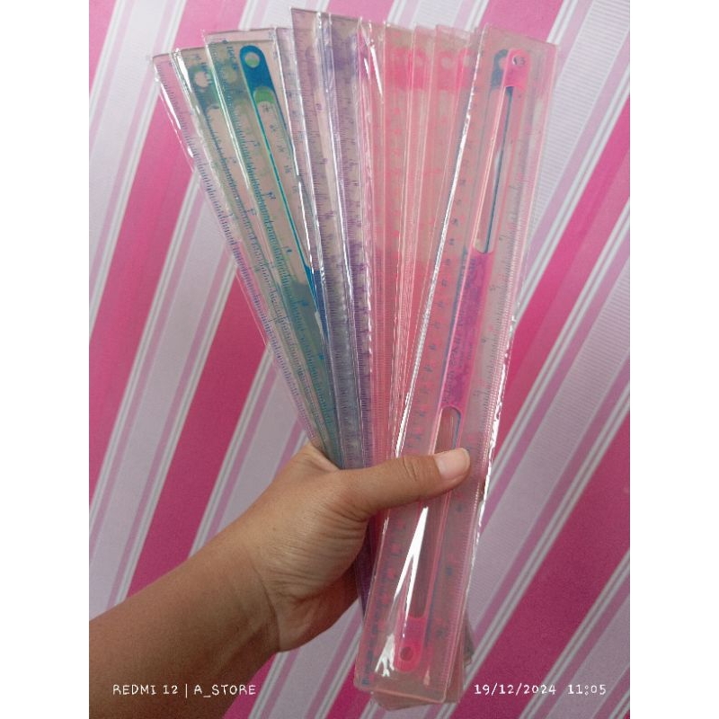 

Penggaris 30 cm/Rol Panjang