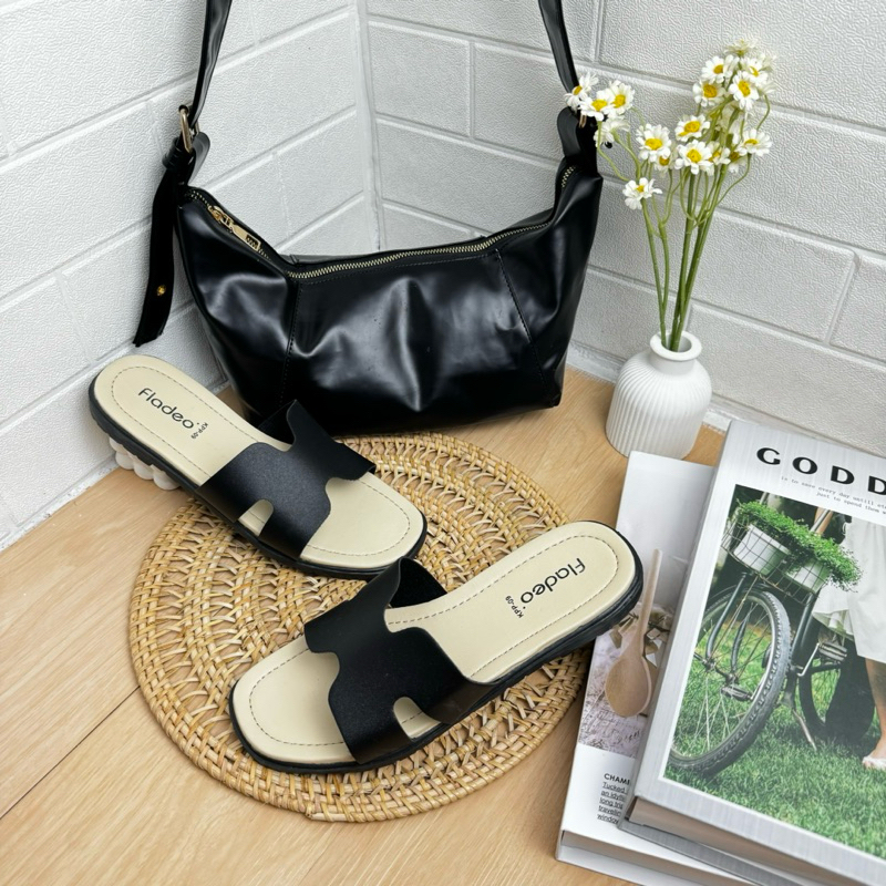 Beli 1 Gratis 1 Tas Selempang Wanita Gratis Sandal Perempuan Fladeo Terbaru