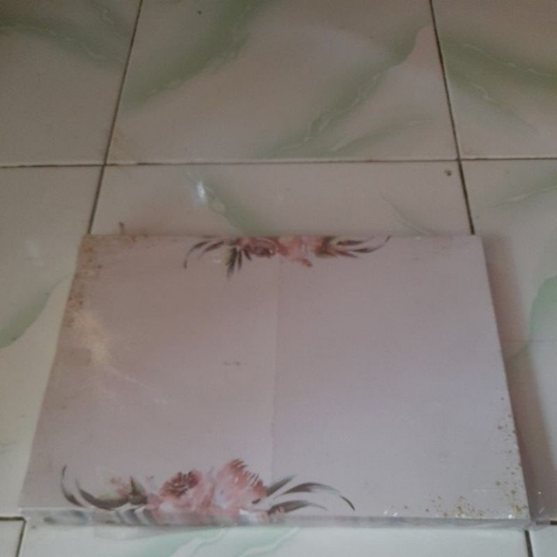 

Blangko Undangan full colour, Harga per pcs,minimal order 100pcs