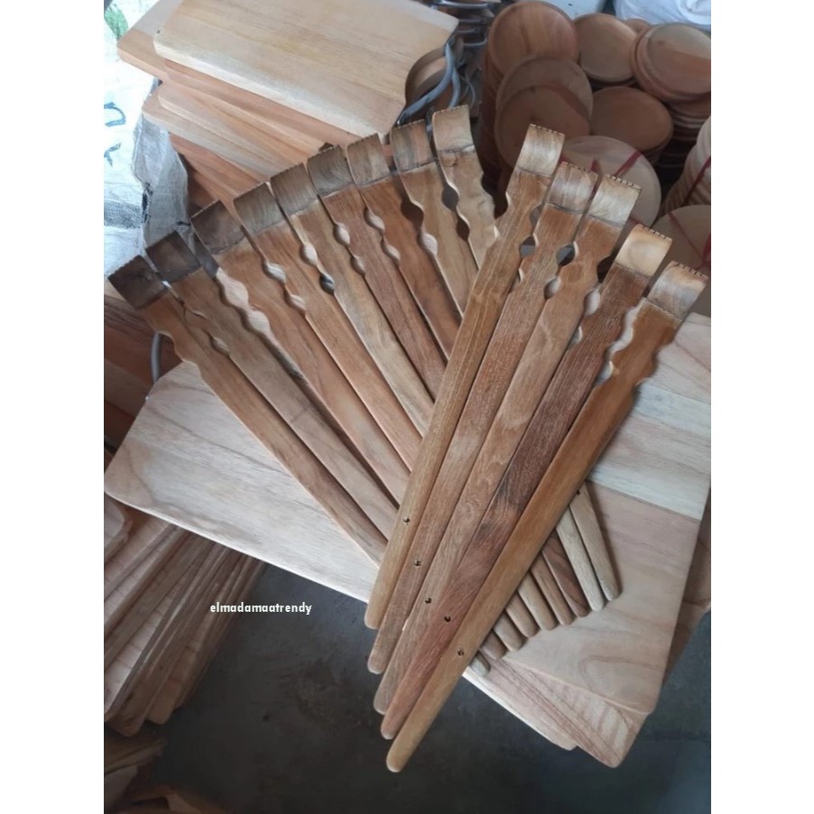 Penggaruk Punggung Gatal - Alat Garukan Punggung Kayu Jati