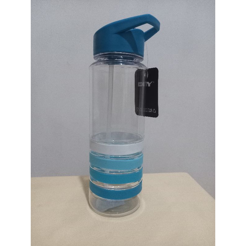 Botol Transparan/ Botol Minum/ Tumbler Olahraga/ Water Bottle 600 mL BPA Free Mr.DIY