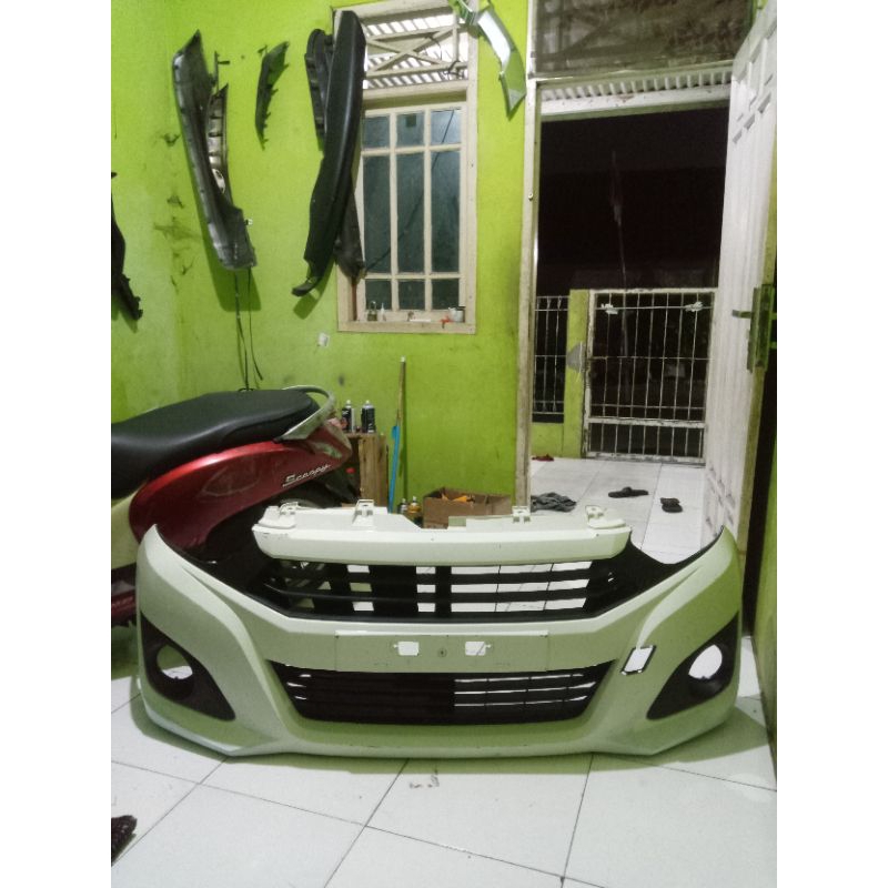 bumper depan ayla 1000cc 2018 2019