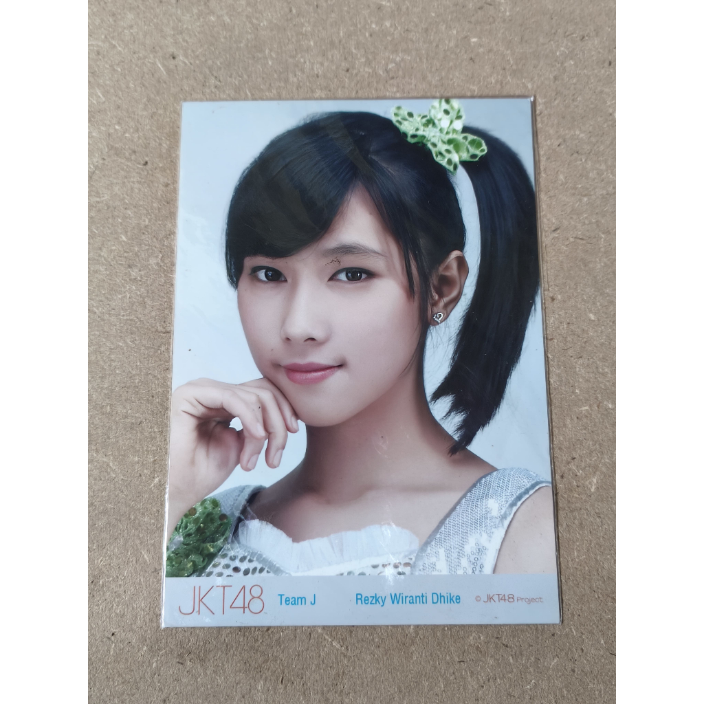 PHOTOPACK TEAM J REZKY WIRANTI DHIKE JKT48