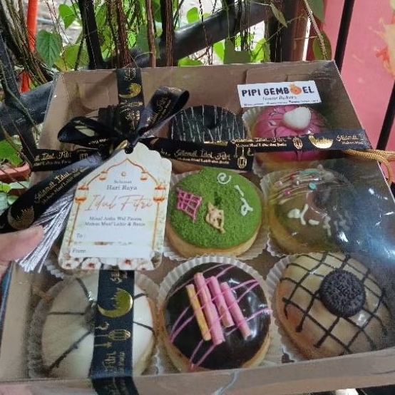 

Hampers Donat Premium