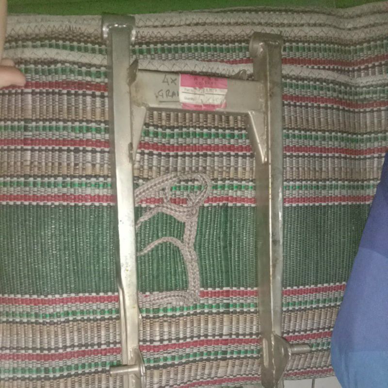 Swing Arm Grand Astrea