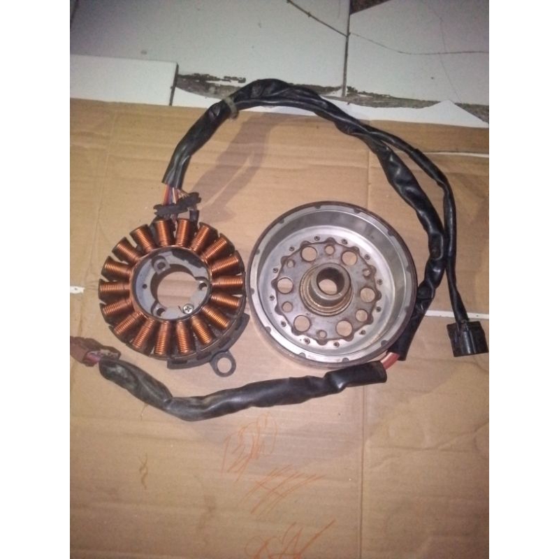 sepul vario 125 old set mahnit dan CKP ORI kaki 4 MITSUBA Vario 125 bohlam