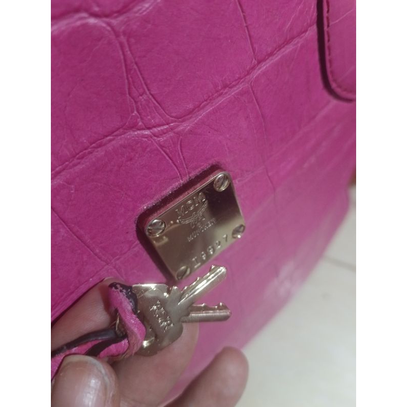 mcemong tas bekas tas second mcm mcm preloved