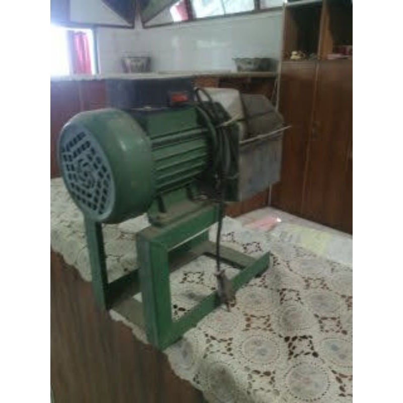 mesin parut kelapa  otomatis mesin parut kelapa tela wortel otomatis tingal colok