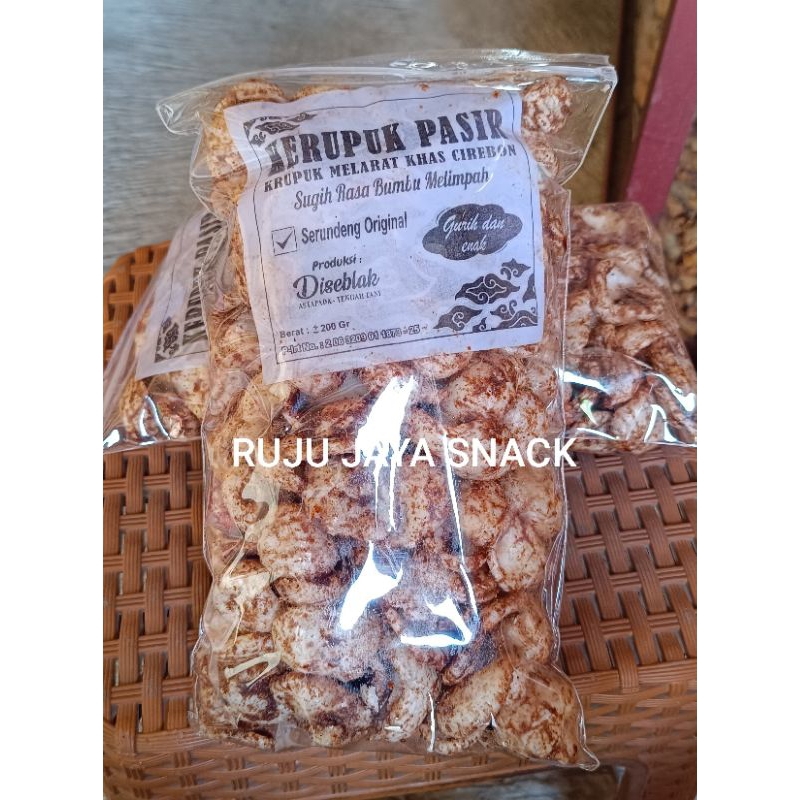 

2Pcs KERUPUK PASIR KHAS CIREBON RASA SERUNDENG ORIGINAL