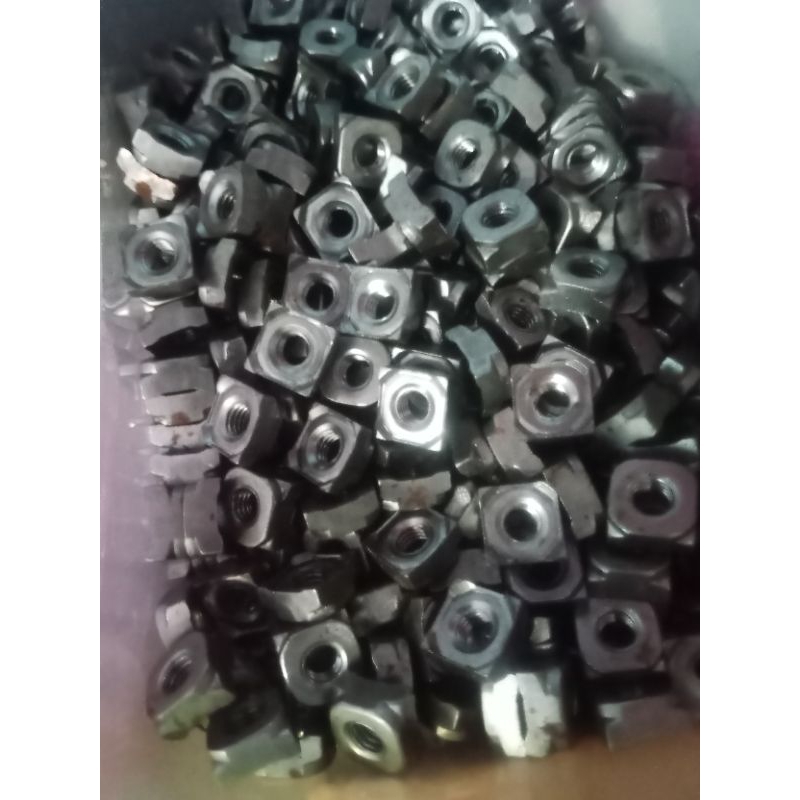 mur las m6 . harga per pcs. mur kotak