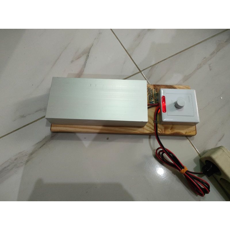 Pemanas Hitter/Setrika