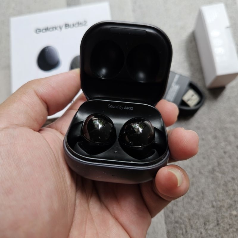 Samsung galaxy buds 2 second original 100%