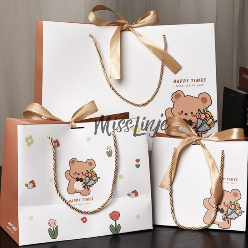 

Paper Bag Paperbag Tas Kantong Karton Kado Hampers Goodie bag Motif Kartun Bear Lucu Pita Premium