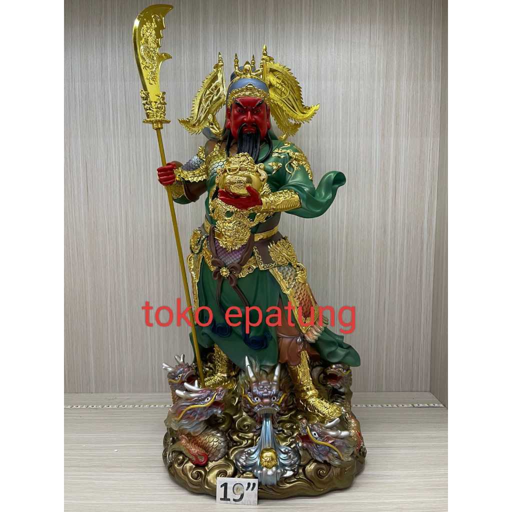 patung dewa kwan kung / kwan kong / kwan te  - 19 inch - fiber- 5 bendera - naga - gentong - pedang 