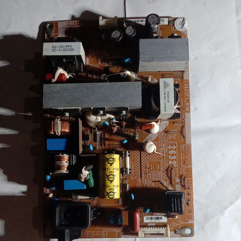 PSU Samsung LA32D450G