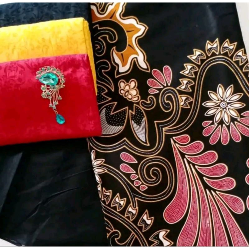 Kain Batik Pekalongan Motif Bunga Terompet