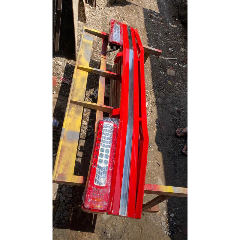 LAMPU STOPLAMP VOLVO SET PANGKON HEREX TRUK