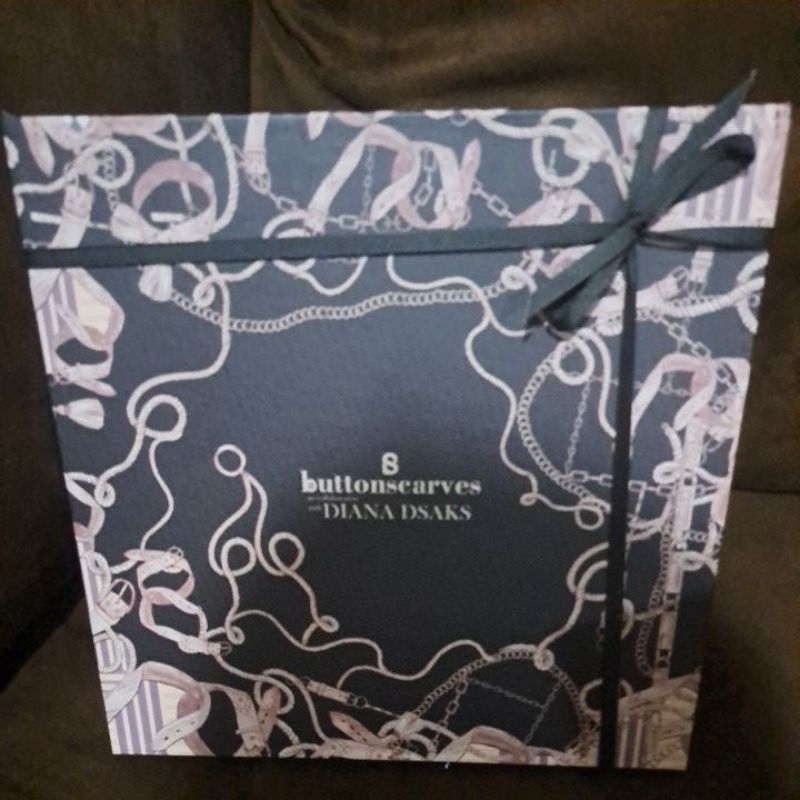 New buttonscarves chain 2 la bella nera