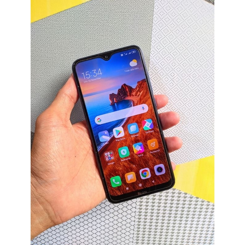 REDMI 8A PRO RAM 4GB/64GB SECOND RESMI BERGARANSI DAN BISA RETUR YA