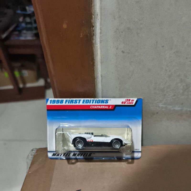 hot wheels chaparral 2 white Putih 1998 First Edition base metal