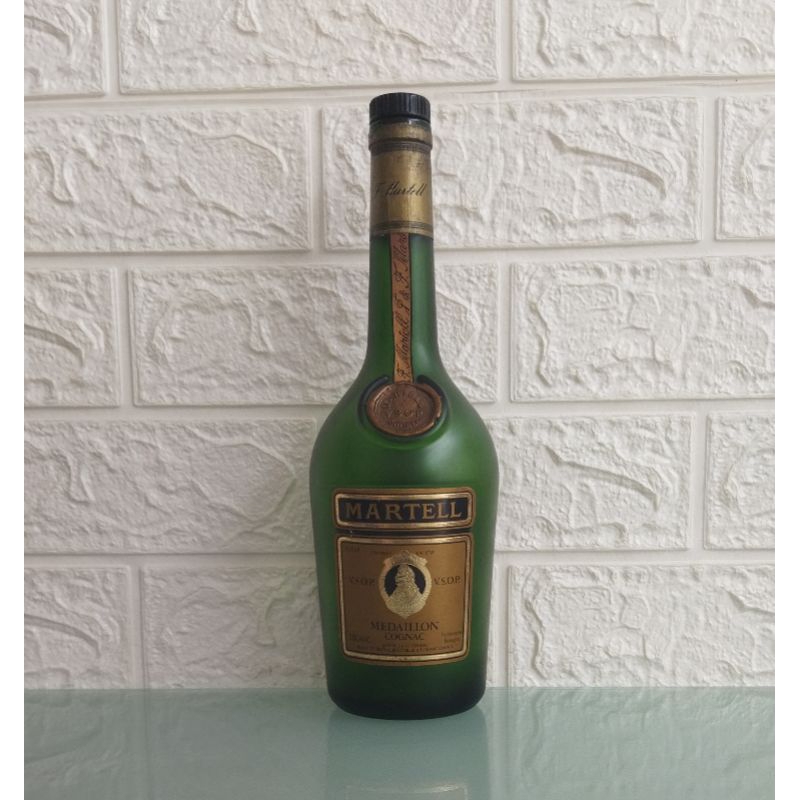 Botol Kosong Martell Medaillon Old 700ml