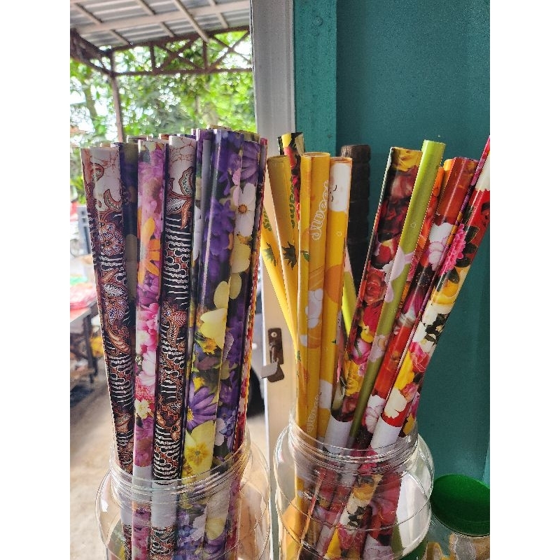 

Kertas Kado | plester | isolatif