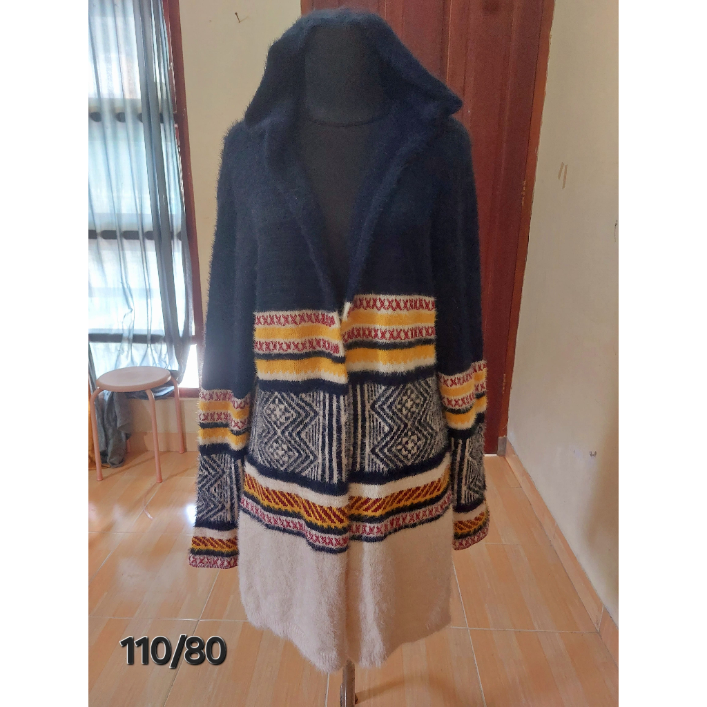 Outer Fuzzy Hoodie Tribal