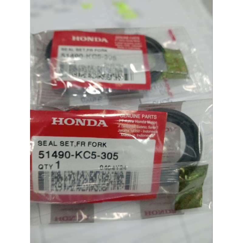 51490-KC5-305 Seal Shock Depan Seal Set FR Fork Verza Cb verza Cb150 Pcx  Original Ahm
