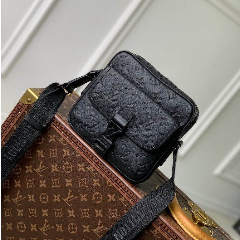 Louis Vuitton Getaway Postman Bag Monogram Shadow Leather