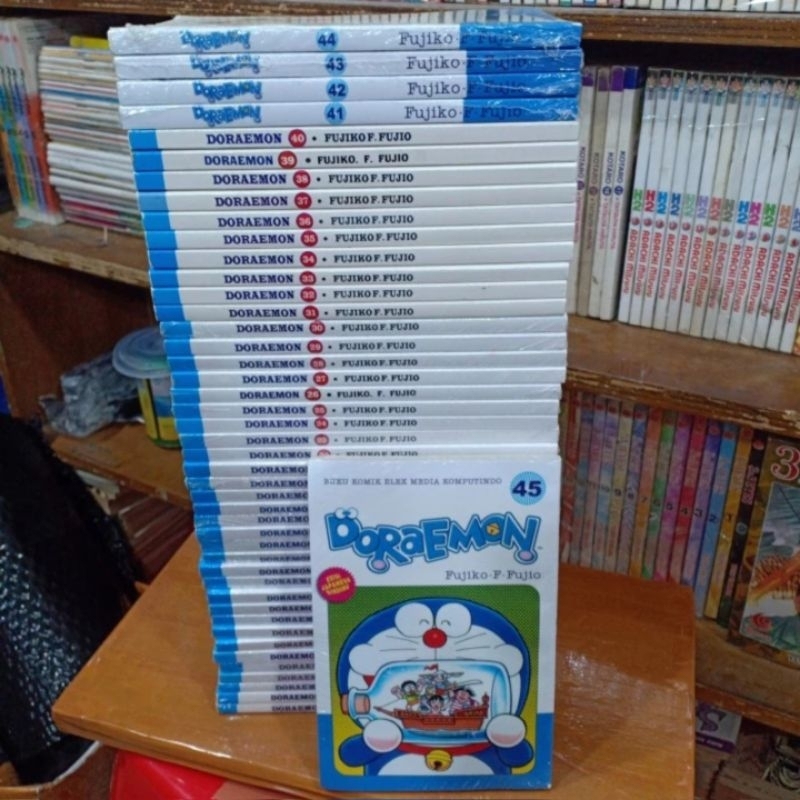 Komik Doraemon Original 1-45 tamat fullset