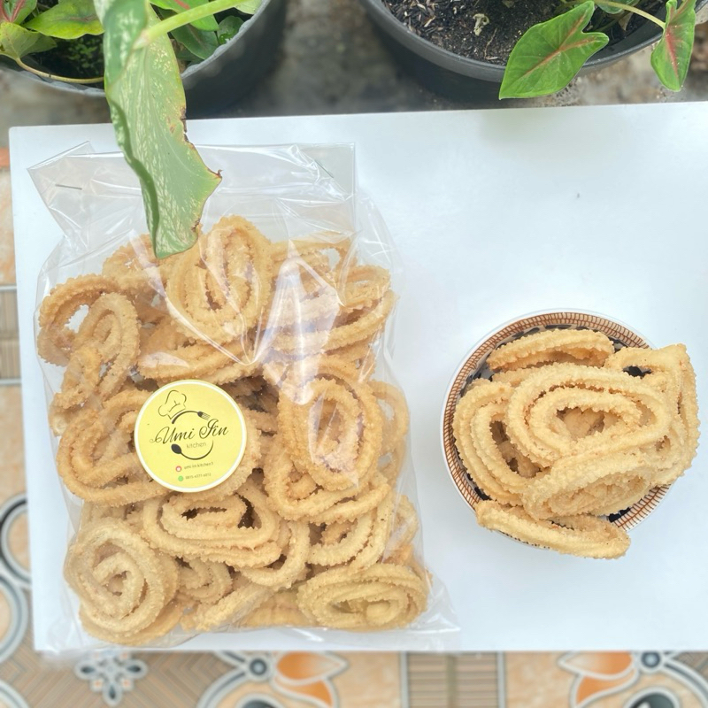 

pink KUE KERING AKAR KELAPA gr KUE KERING KUE KERING ASIN KUE KERING MANIS AKAR KELAPA MANIS AKAR