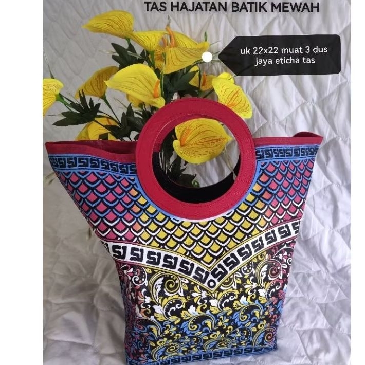 

(1 pcs) tas hajatan Setyo Joyo batik mewah box 22x22 (ERP)