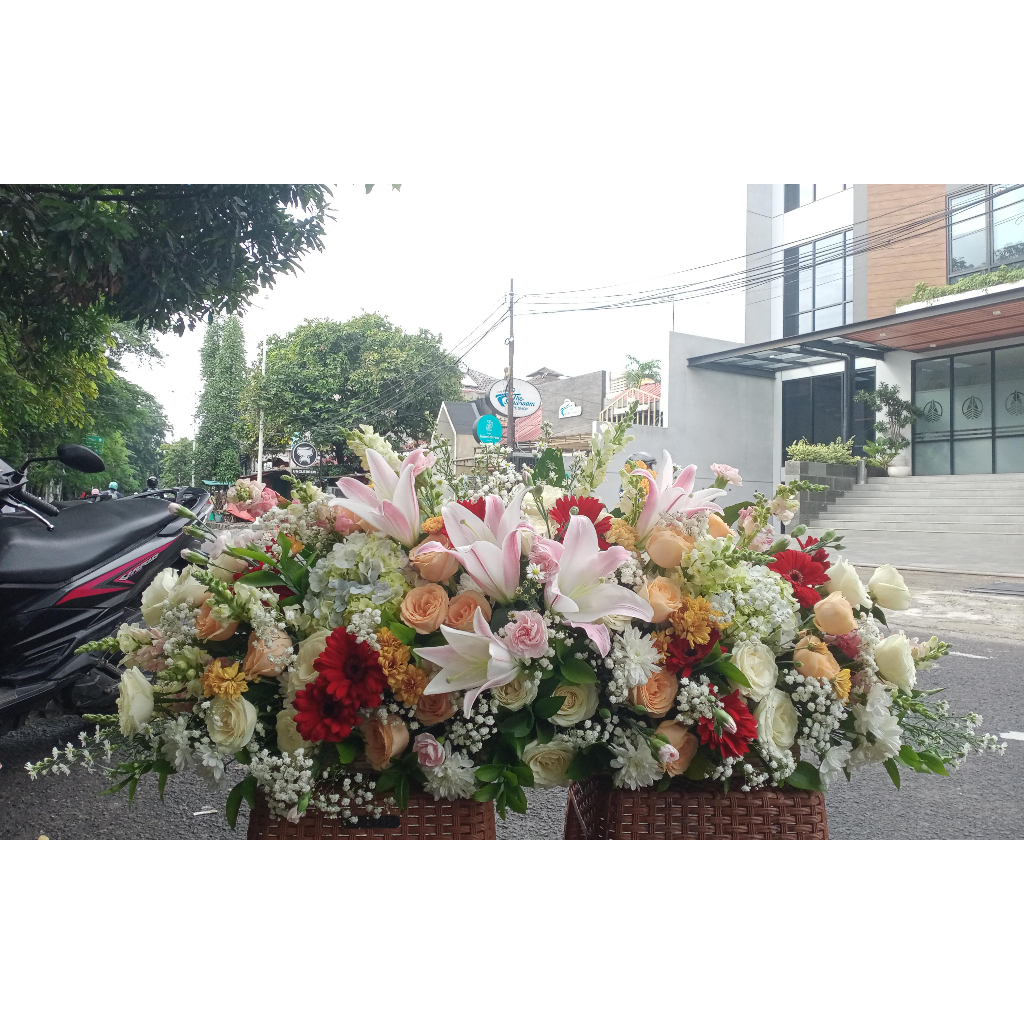 Bunga altar - bunga gereja - dekorasi gereja -bunga meja panjang