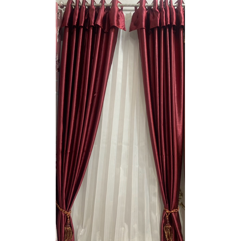 gorden blackout poni minimalis tempel