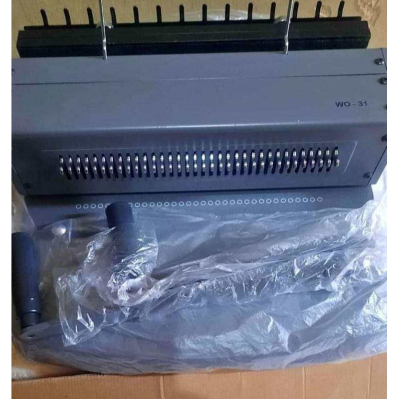 

MESIN JILID SPIRAL KAWAT LUBANG BULAT KECIL A4