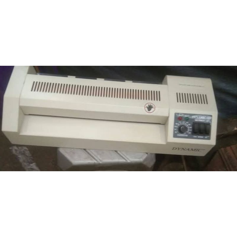 

Laminating A3 Dynamic dan STAPLER MAX