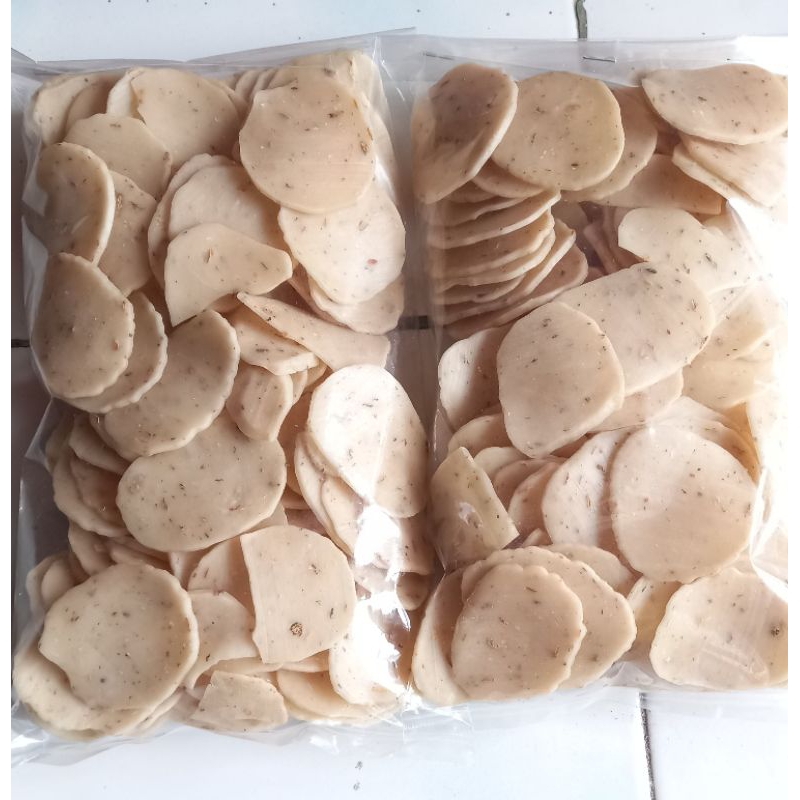 

KERUPUK BAWANG MENTAH DIJAMIN ENAK GURIH RENYAH HOME MADE