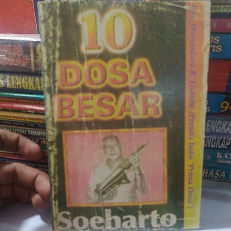 10 DOSA BESAR SOEHARTO