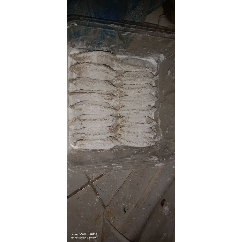 

cireng ayam suwir pedas