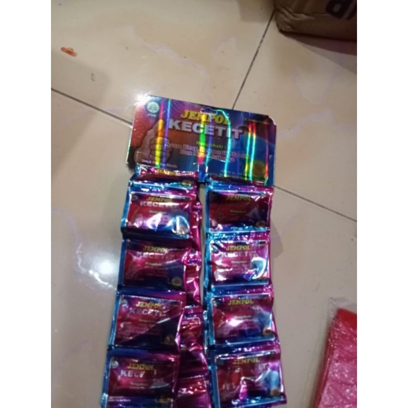 

Jempol New 1 Renceng isi 20 saset