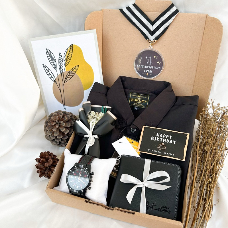 

BISA COD kemeja cowo / kado/hampers gift Box / free Kartu ucapan Bisa request ucapan
