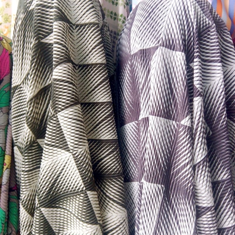 kain plisket zara crepe - kain plisket tebal - kain silk plisket - kain plisket premium - kain plisk