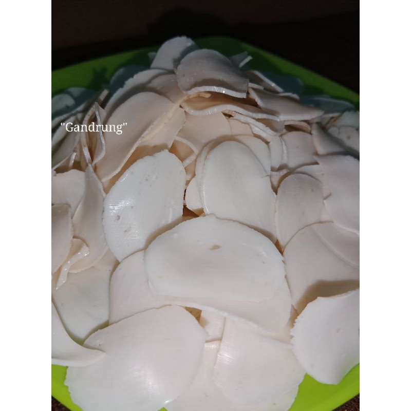 

kerupuk bawang mentang kemasan 500 gram kerupuk dengan ciri khas gurih dari bawang