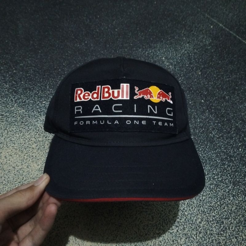 TOPI REDBULL RACING FORMULA 1 TEAM