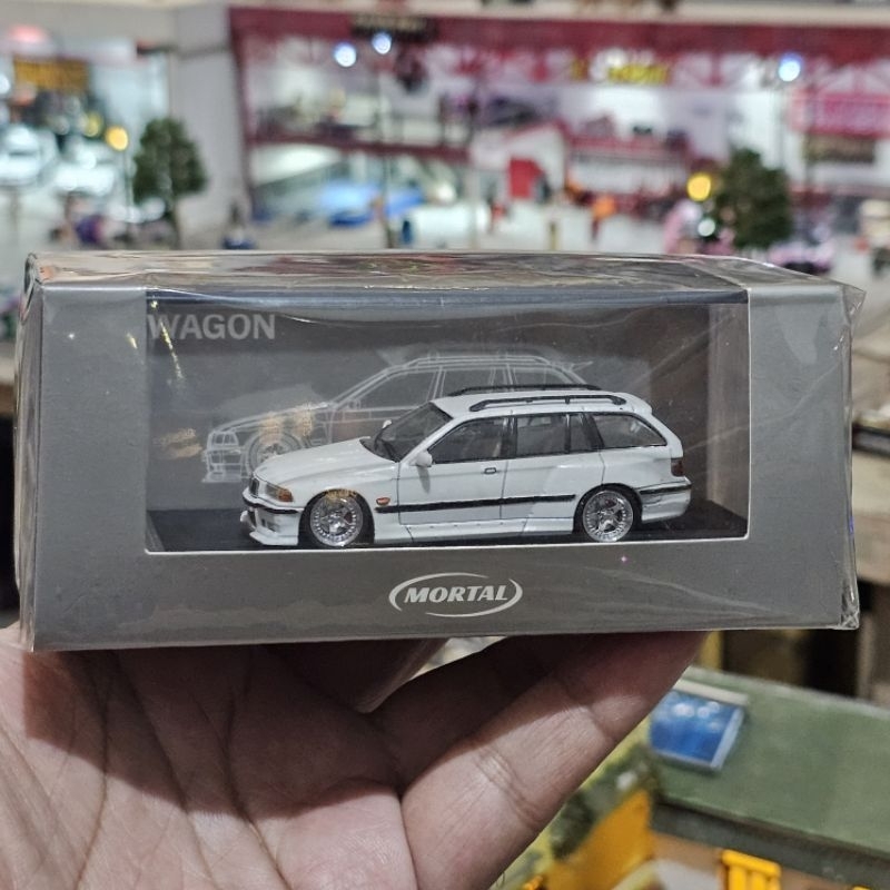 Mortal 64 mini scale BMW E36 wagon touring white wide body lowrider all tuning mercedes estate s124