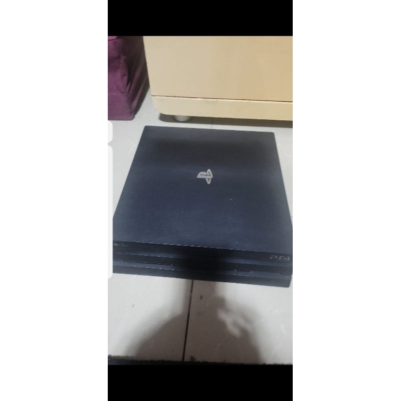 ps 4 pro 1tb second depok